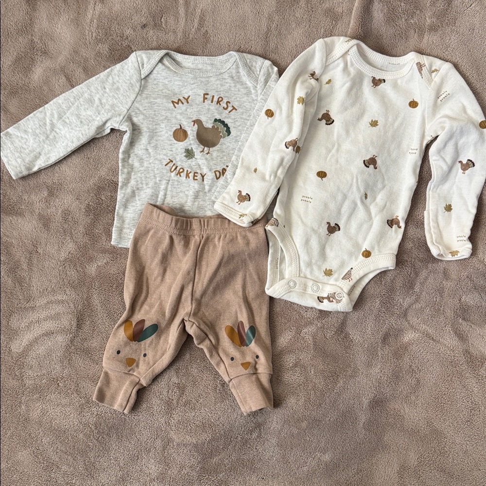 Carters Thanksgiving Long Sleeve onesie and pants set